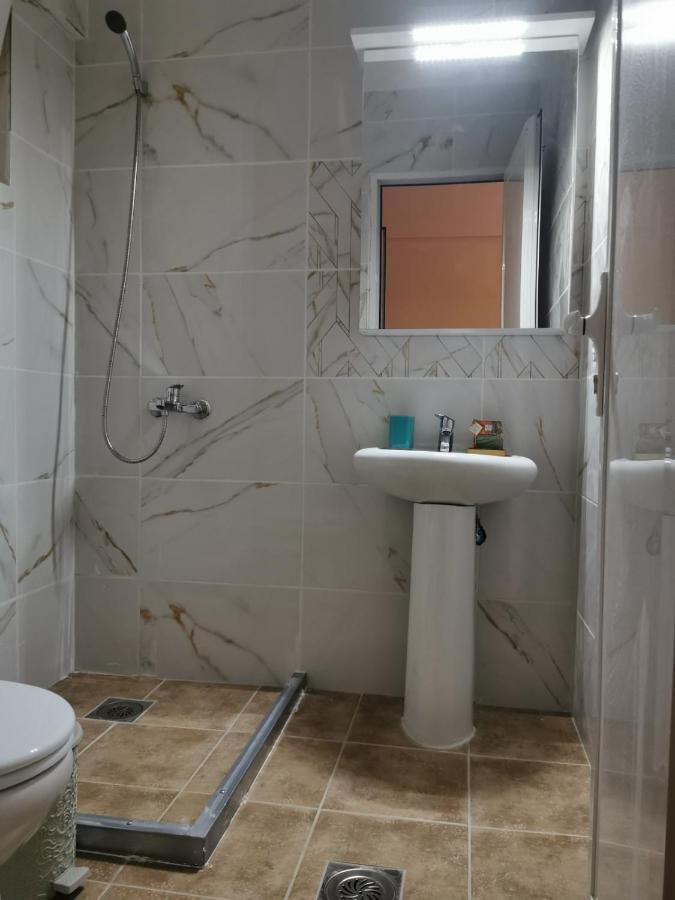 Hotel Capital Lux Нидри Экстерьер фото
